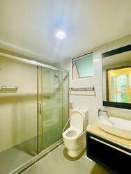 1 Canberra (D27), Condominium #591467921